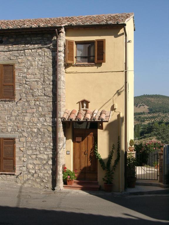 Borgo San Savino Guest House San Savino  Exterior photo